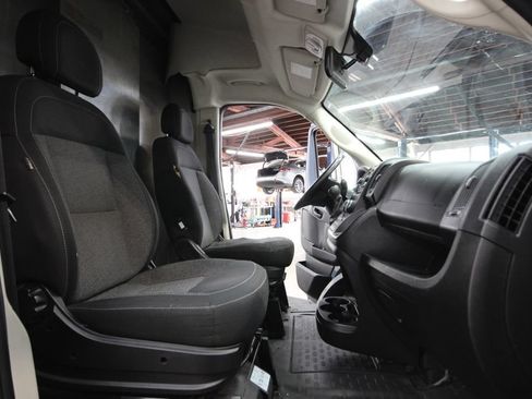 Used 2019 RAM ProMaster 2500 FWD image 21