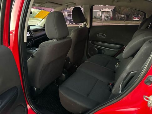 Used 2017 Honda HR-V LX image 15