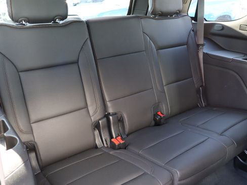 Used 2022 Chevrolet Tahoe High Country AWD/4WD image 39