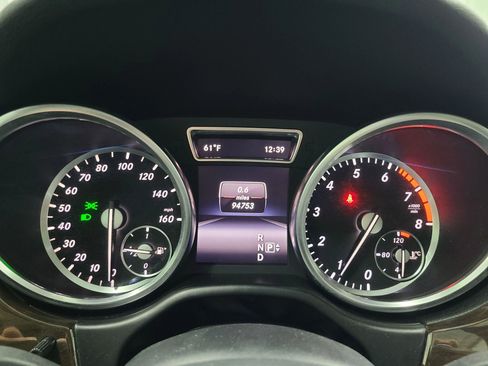 Used 2015 Mercedes-Benz ML 350 4MATIC image 27