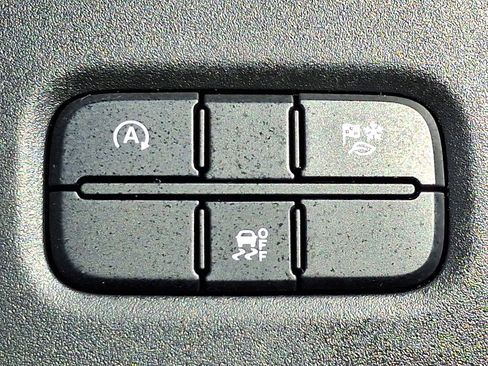 Certified 2024 Ford Ranger XLT image 25