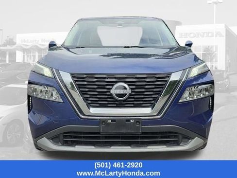 Used 2023 Nissan Rogue SV FWD image 8