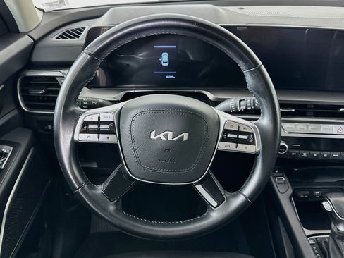 Used 2025 Kia Telluride S AWD/4WD image 18