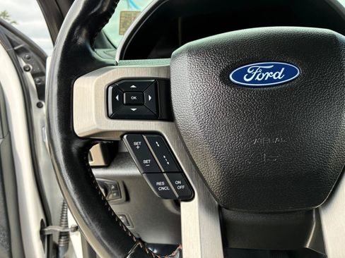 Used 2019 Ford F350 Platinum w/ Platinum Ultimate Package AWD/4WD image 29