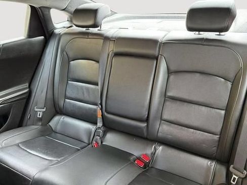 Used 2017 Chevrolet Malibu LT w/ Leather Package FWD image 13