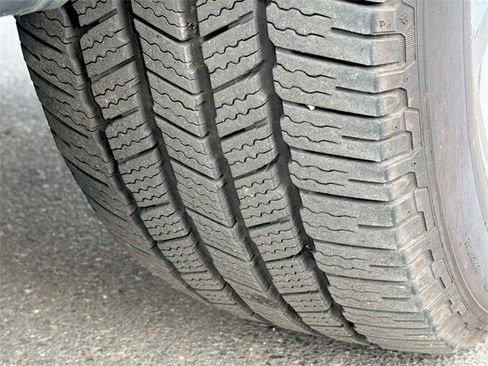 Used 2017 GMC Yukon XL Denali w/ Open Road Package image 11