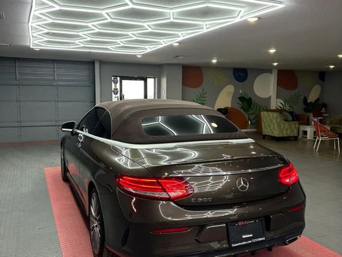 Used 2018 Mercedes-Benz C 300 Cabriolet image 13