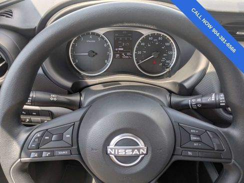 Used 2024 Nissan Kicks S FWD image 28