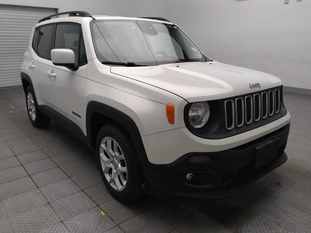 Used 2017 Jeep Renegade Latitude FWD image 13