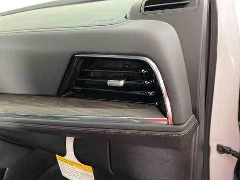 New 2026 Chevrolet Tahoe Z71 w/ Comfort Package image 11