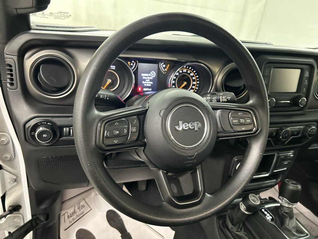 Used 2021 Jeep Wrangler Unlimited Sport AWD/4WD image 4