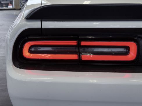 Used 2021 Dodge Challenger R/T Scat Pack w/ Plus Package image 17