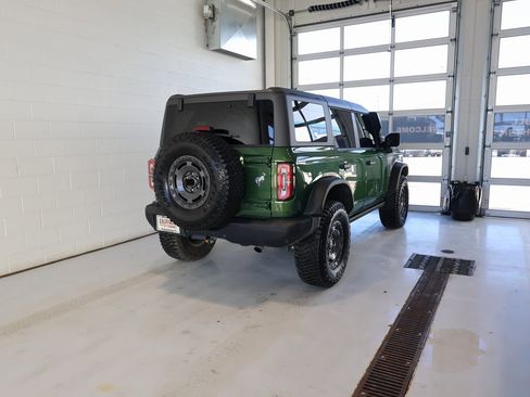 Used 2024 Ford Bronco Everglades image 3