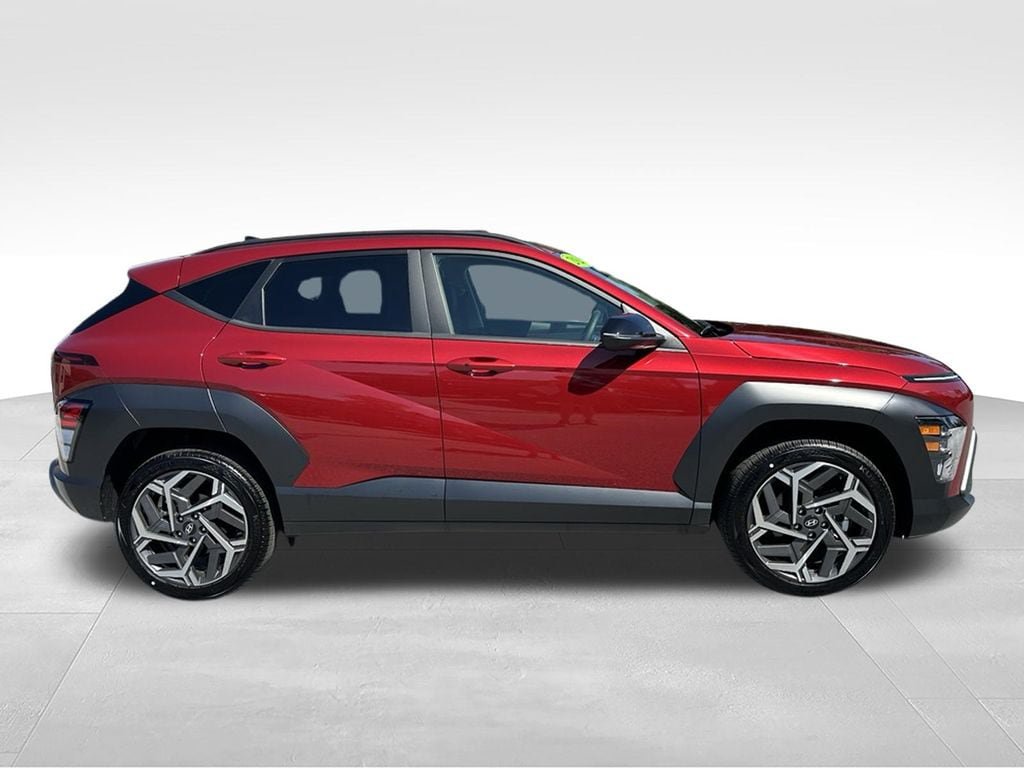 Certified 2026 Hyundai Kona SEL Premium AWD/4WD image 8