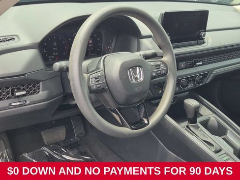 Used 2025 Honda Accord SE image 14