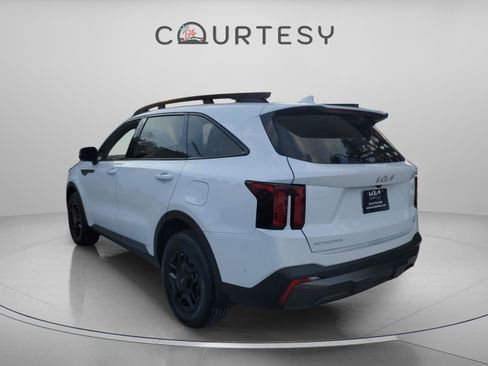 Certified 2024 Kia Sorento SX Prestige image 3