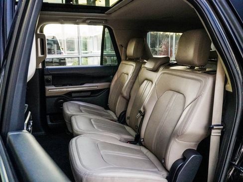 Used 2022 Ford Expedition Max Limited AWD/4WD image 20