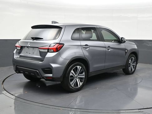 Used 2022 Mitsubishi Outlander Sport ES FWD image 5