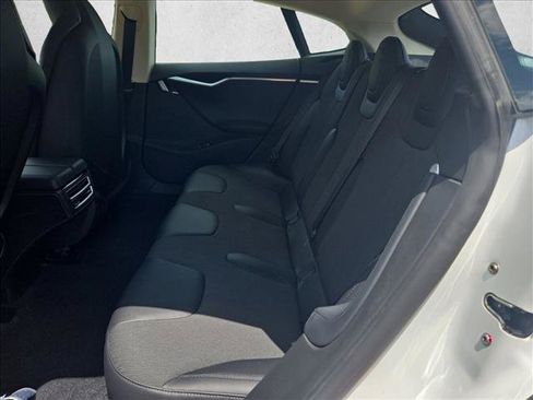 Used 2014 Tesla Model S P85 RWD image 17