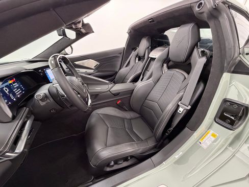 Used 2024 Chevrolet Corvette Z06 RWD image 30
