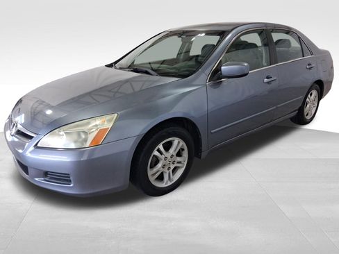Used 2007 Honda Accord SE image 2