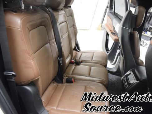 Used 2020 Lincoln Aviator Reserve w/ Equipment Group 202A AWD/4WD image 18