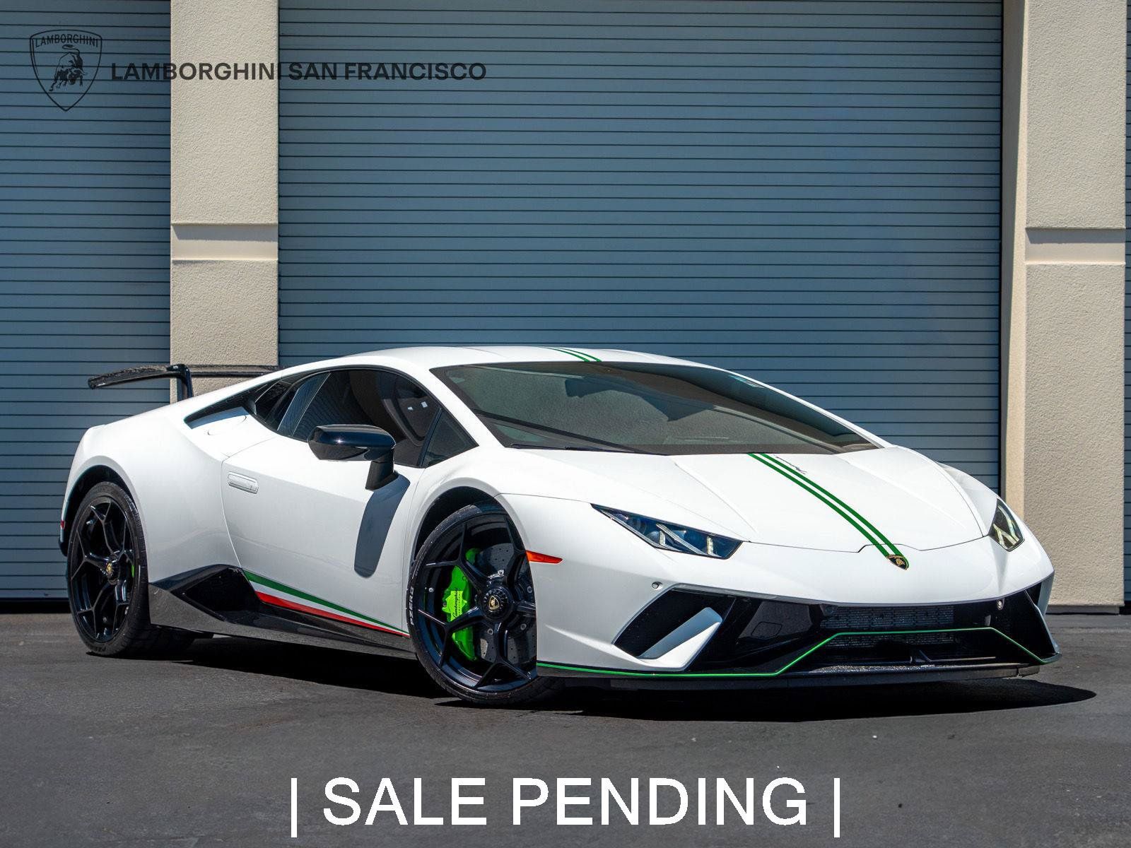 Used 2018 Lamborghini Huracan Performante AWD/4WD image 1