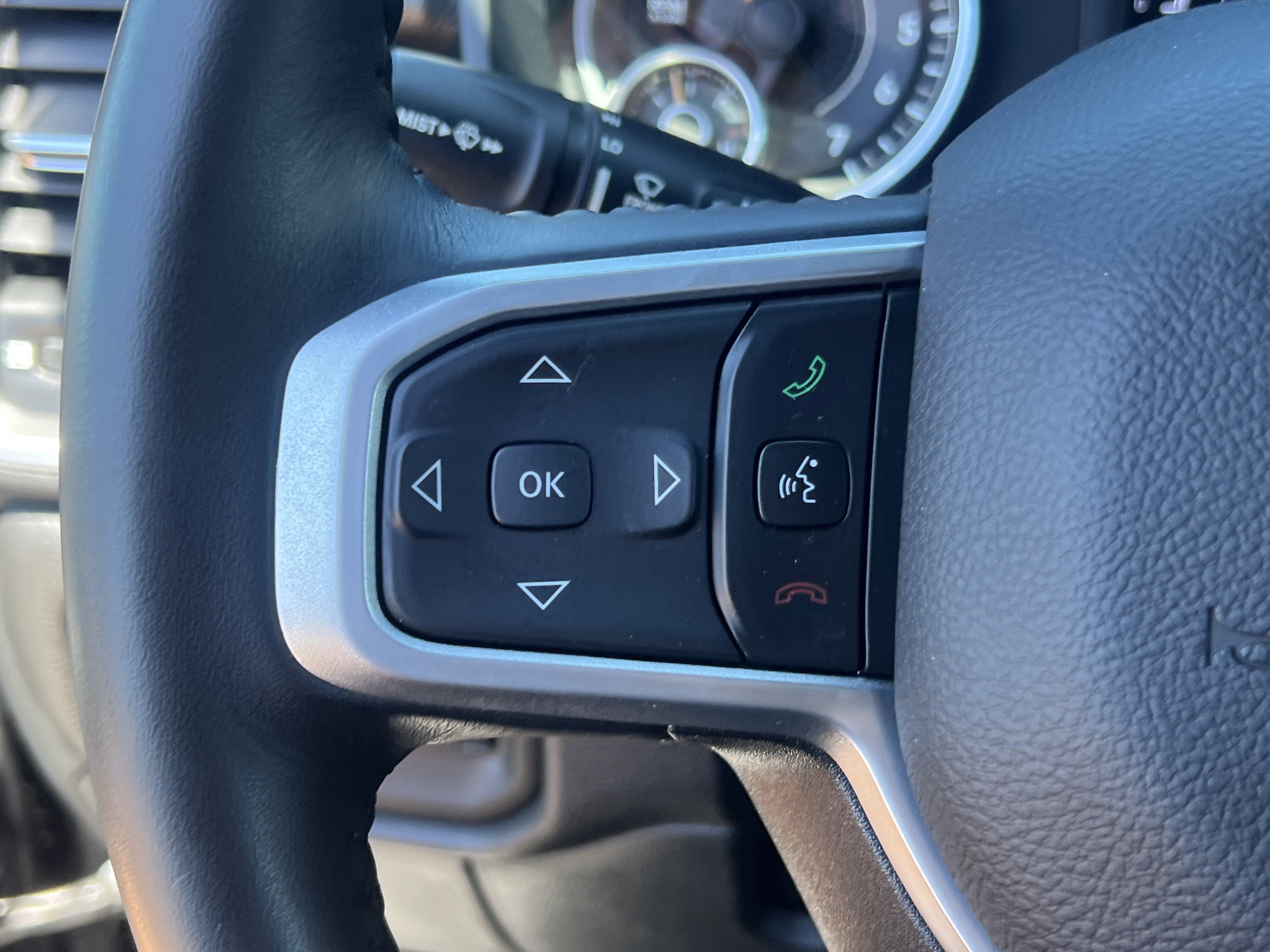 Used 2022 RAM 1500 Big Horn AWD/4WD image 30