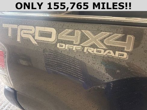 Used 2020 Toyota Tacoma TRD Off-Road w/ Technology Package AWD/4WD image 2