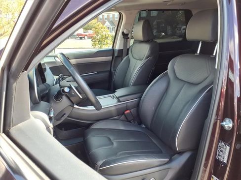 Certified 2024 Hyundai Palisade SEL image 3