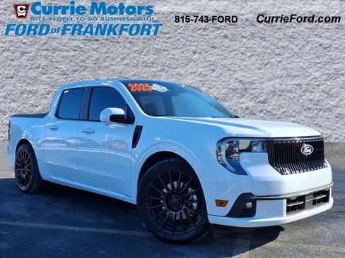 Certified 2025 Ford Maverick Lobo image 1