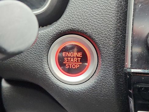 Certified 2018 Honda CR-V EX image 23