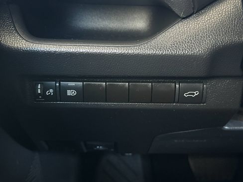 Used 2023 Toyota RAV4 XLE w/ Convenience Package AWD/4WD image 27