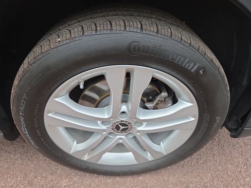 Used 2018 Mercedes-Benz GLA 250 4MATIC image 9