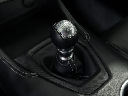 Used 2025 Ford Mustang GT Premium RWD image 24
