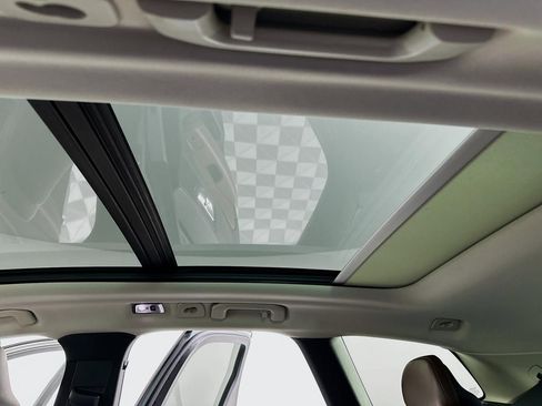 Used 2018 Volvo XC60 T5 Inscription image 32