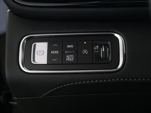 New 2026 Buick Enclave Avenir w/ Super Cruise Package AWD/4WD image 23