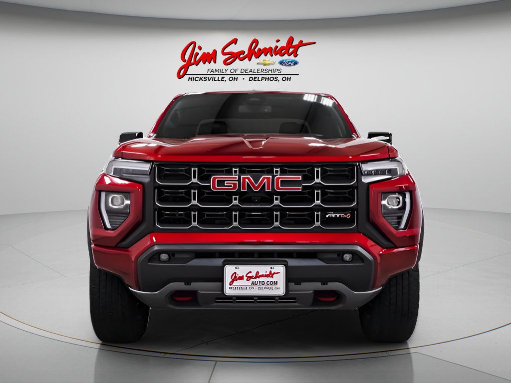 Used 2025 GMC Canyon AT4 w/ Technology Plus Package AWD/4WD image 2