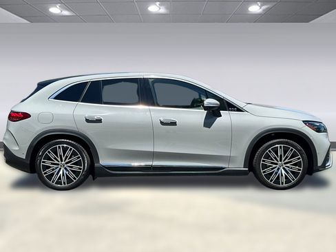 Certified 2023 Mercedes-Benz EQE 500 4MATIC SUV image 7