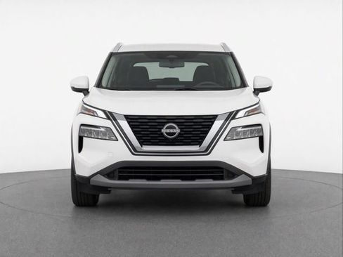 Used 2023 Nissan Rogue SV w/ SV Premium B Package AWD/4WD image 2