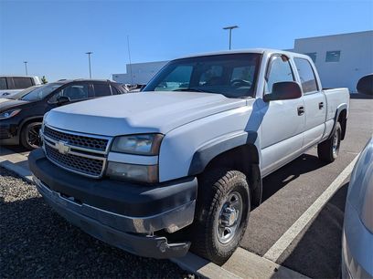 Used 2005 Chevrolet Silverado 2500 W/T w/ Heavy-Duty Power Package