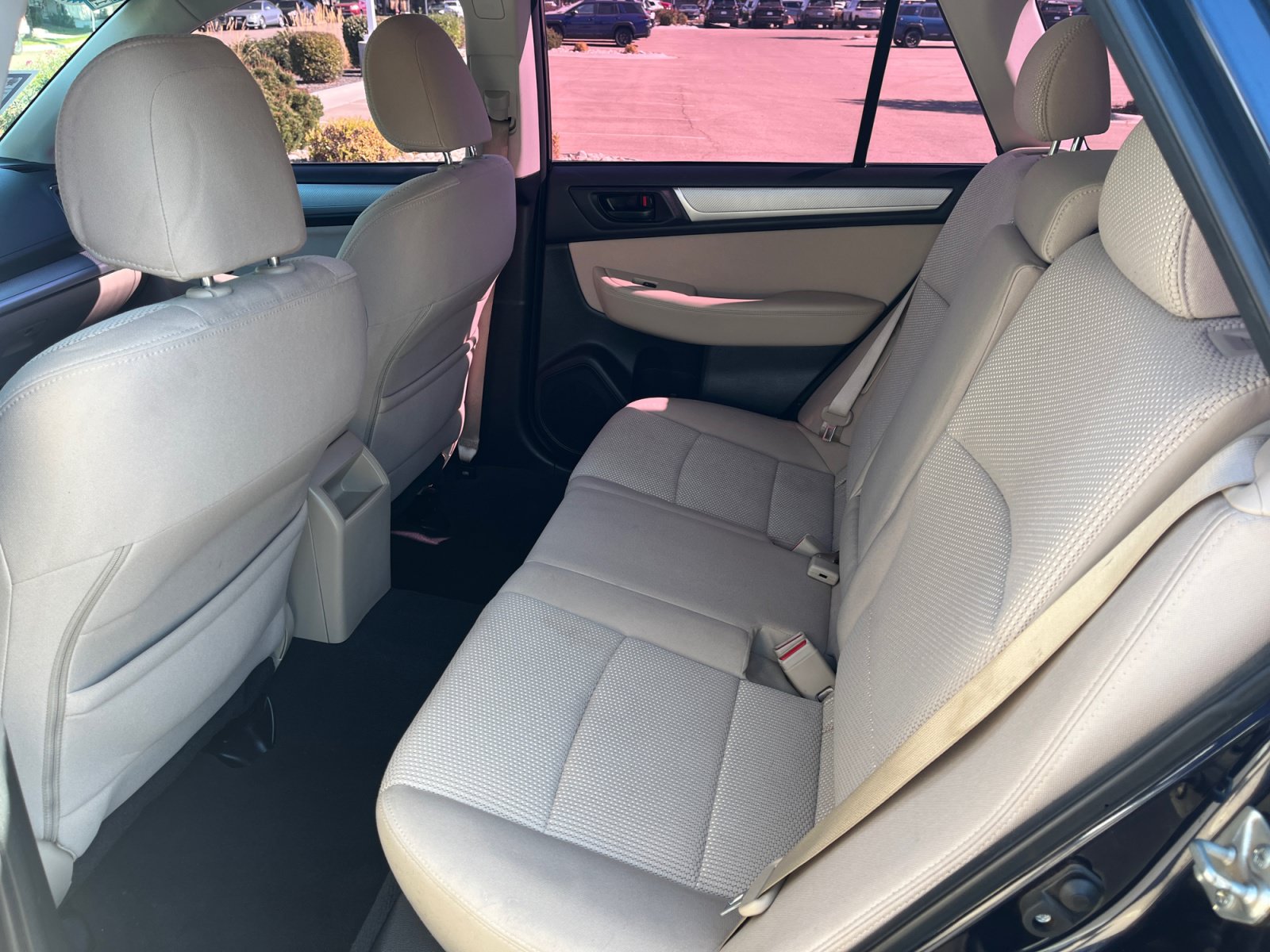 Used 2018 Subaru Outback 2.5i AWD/4WD image 17