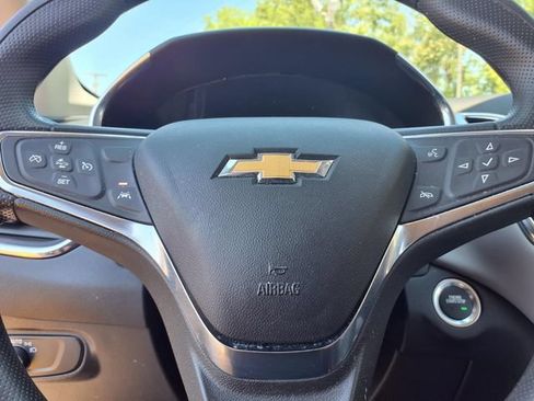 Used 2023 Chevrolet Equinox LS w/ LS Convenience Package FWD image 14