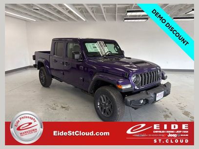 New 2026 Jeep Gladiator Sport