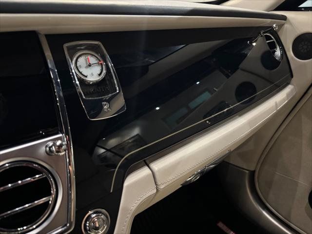 Used 2014 Rolls-Royce Wraith RWD image 30