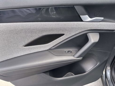 Certified 2025 Volkswagen Tiguan S FWD image 9