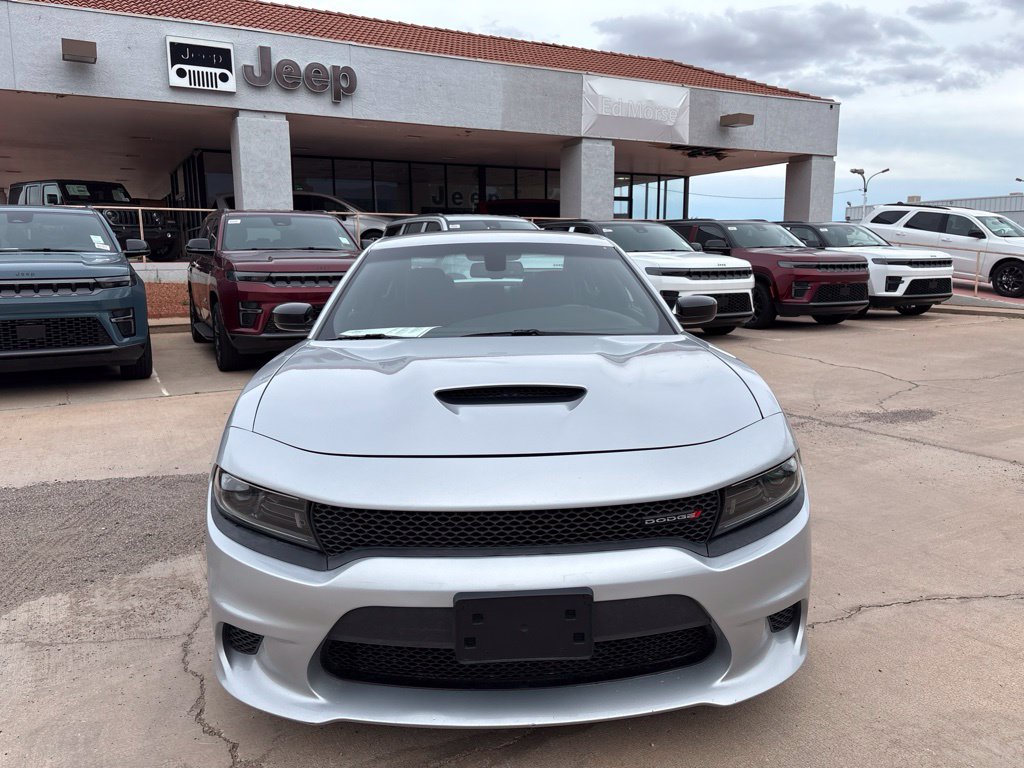 Used 2023 Dodge Charger R/T RWD image 2