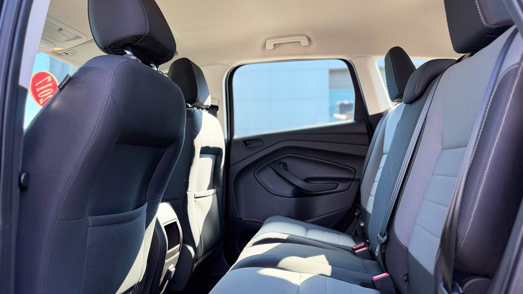 Used 2017 Ford Escape S FWD image 27