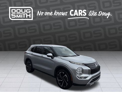 Used 2022 Mitsubishi Outlander SEL Black Edition image 7