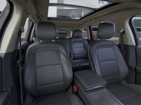 New 2026 Lincoln Nautilus Premier w/ Equipment Group 102A image 10